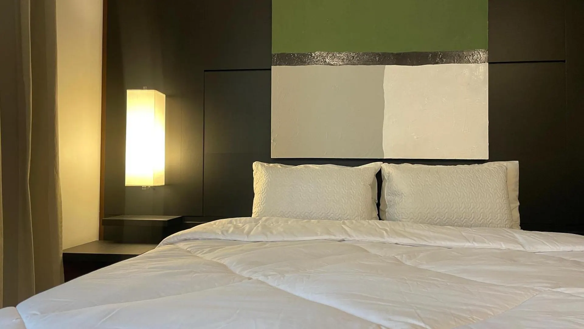 Flat Executivo No Hotel Mel. Ibirapuera Com Piscina, Vaga E Limpeza São Paulo Brasilien