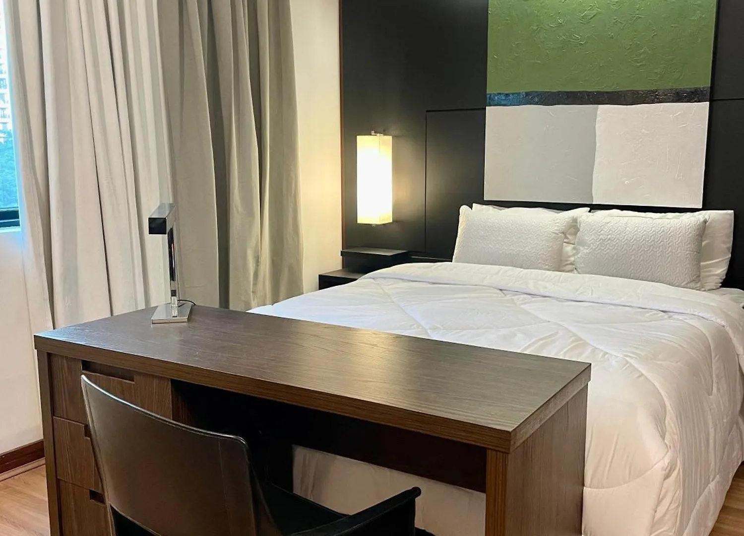 Apartment Flat Executivo No Hotel Mel. Ibirapuera Com Piscina, Vaga E Limpeza Sao Paulo